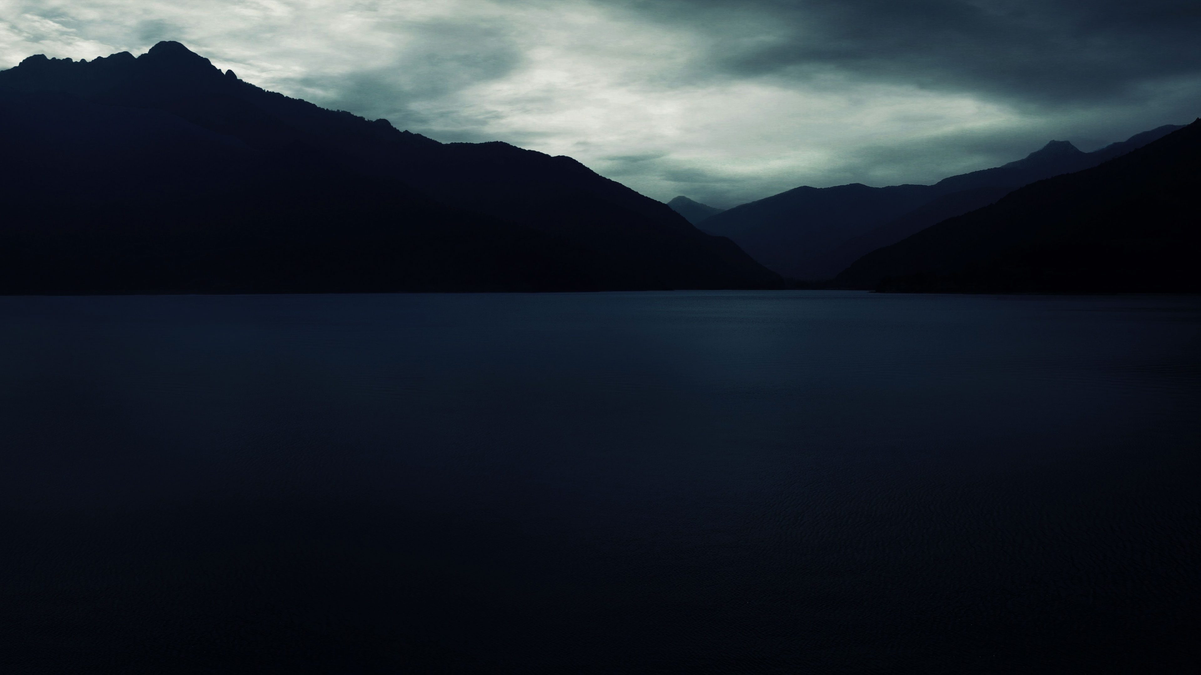 Deep Blue Oceanic