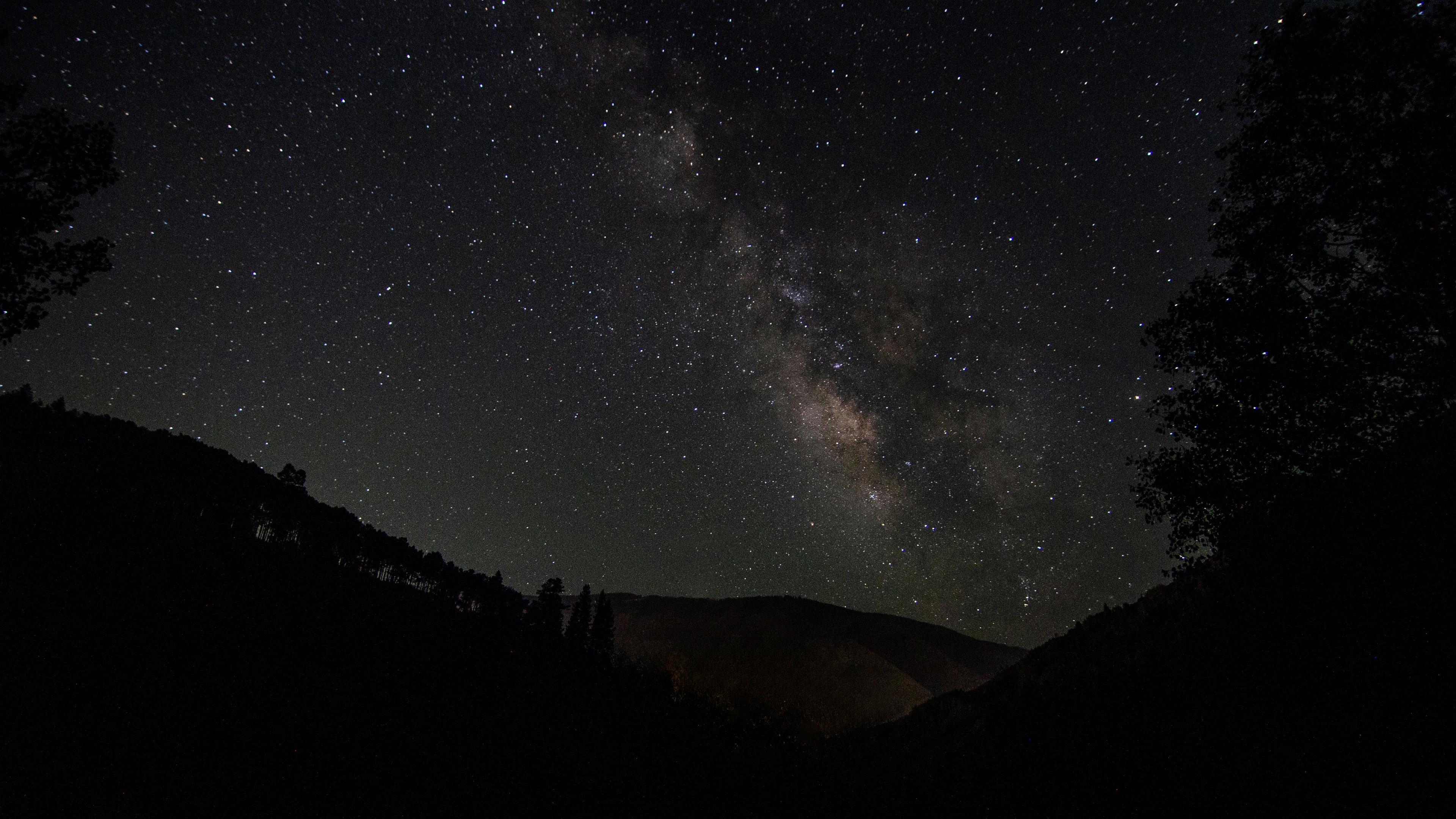 The Moonless Night